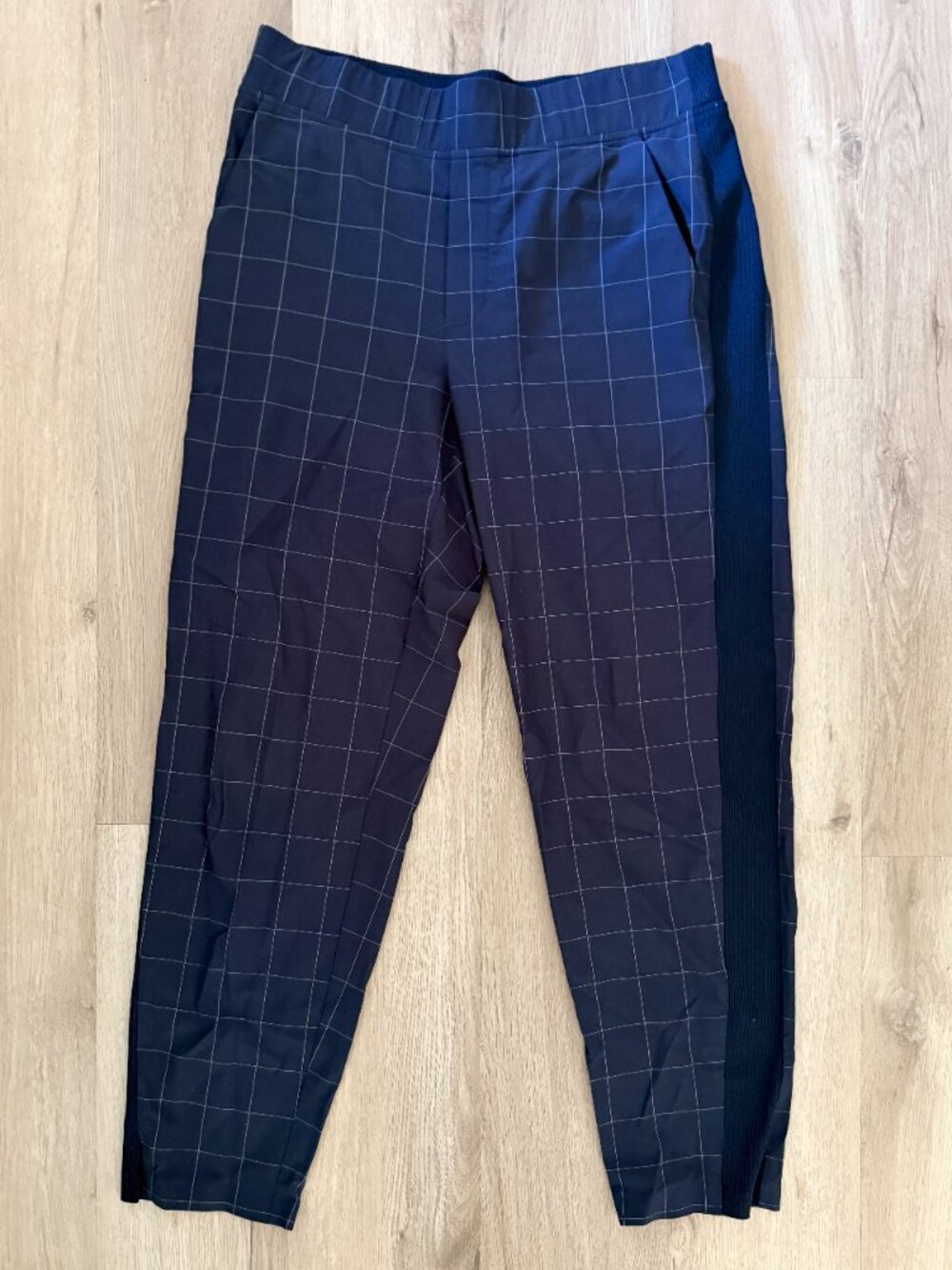 Athleta Brooklyn Textured Ankle Pant Blue Plaid Size 6P